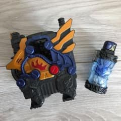 ほぽた様専用　仮面ライダービルド　DXクローズドラゴン　フルボトルのサムネイル