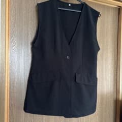 ノースリーブジャケット風ジレのサムネイル