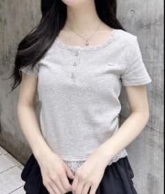 ヘンリーレース付プレートロゴリブトップス INGNI(イング)のサムネイル
