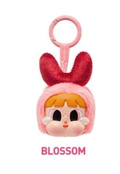 POPMART CRY BABY 블러섬 봉제인형