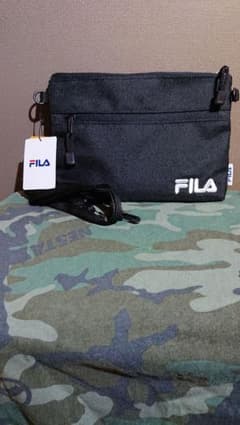 FILAバックのサムネイル