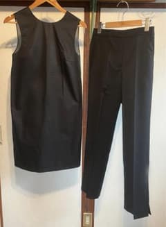 美品　COS   セットアップのサムネイル