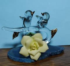 ガラス細工 小鳥の置物 花付きのサムネイル