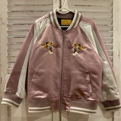 ディズニーランド限定ティガースカジャンのサムネイル