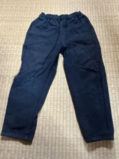 GU 黒パンツ　130のサムネイル