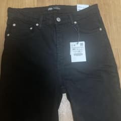 ZARA　TRF ハイウエストスキニーデニムパンツ　40のサムネイル