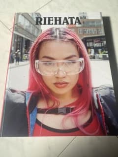 RIEHATA REDのサムネイル