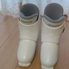 スキーブーツのサムネイル