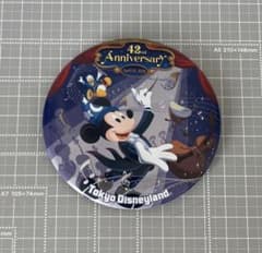 東京ディズニーランド 42周年 缶バッジ　ミッキーのフィルハーマジック