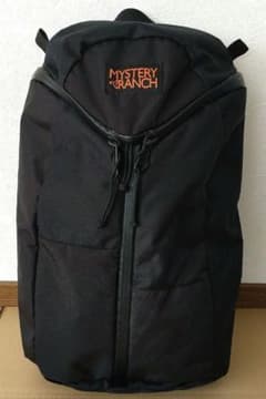 美品　ミステリーランチ　アーバンアサルト・クレイジーブラック（日本限定）のサムネイル