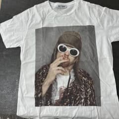 カードコバーン Tシャツのサムネイル