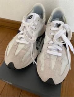 New Balance WS327 サイズ24のサムネイル