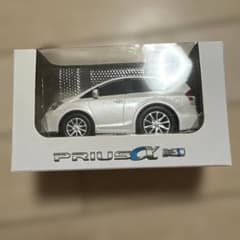 TOYOTA PRIUSα ミニカーのサムネイル
