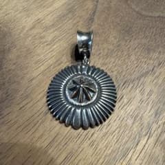 ロンベドニー　ペンダントトップ ロンベドニー ペンダントトップ - メルカリ