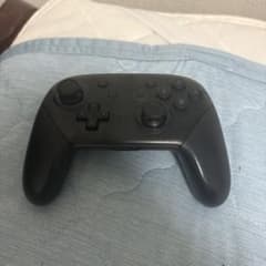 Nintendo Switch Proコントローラー 本体のサムネイル