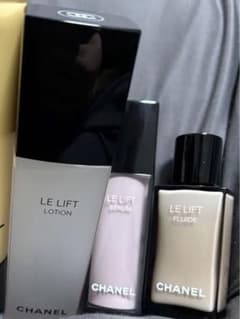 シャネル　CHANELのサムネイル