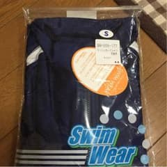 スイムウェア ラッシュガード児童用のサムネイル