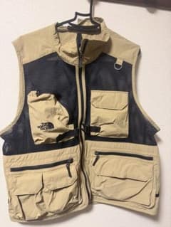 THE NORTH FACE ベスト Lサイズ ベージュのサムネイル