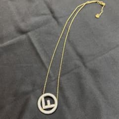 値下げ　FENDI エフイズフェンディ ネックレス ゴールドのサムネイル