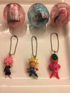 値下！3個★ドラゴンボール ガチャガチャ ガチャポン フィギュア キーホルダーのサムネイル