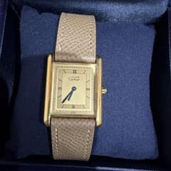 最終値下げ！美品　Cartier 腕時計 マストタンクLM ゴールド文字盤