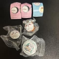 ちいかわ くら寿司 コラボ フィギュア 缶バッジ セットのサムネイル