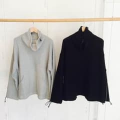 wonderland ハイネックパーカのサムネイル