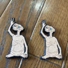 ET マグネット　2体のサムネイル