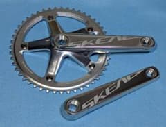 SKEACE スクエアテーパー ピスト用クランク 165mm 48T 　シルバー SKEACE スクエアテーパー ピスト用クランク 165mm 48T シルバー - メルカリ