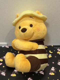 【新品タグ付き】くまのプーさん赤いほっぺLLぬいぐるみ はちみつのうたVer.