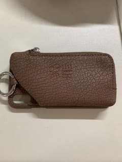 iPhoneカバーのサムネイル