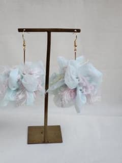 ハンドメイドピアス　No.9のサムネイル