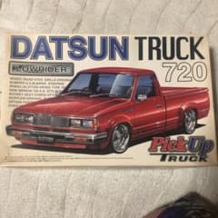 アオシマ720ダットサントラックのサムネイル