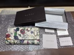 極美品】グッチ フローラ GGスプリーム コンチネンタルウォレット 長