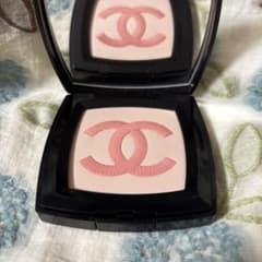 CHANEL イルミネィティングパウダー CHANEL INFINIMENT CHANEL イルミネーティングパウダー - メルカリ