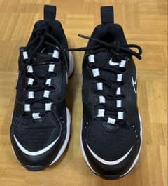 NIKE ウィメンズエアHEIGHTSのサムネイル