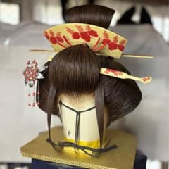 お*柴様 中古日本髪かつら簪セット、上げ髱げんこつ髷、日舞・大衆演劇などに 中古日本髪かつら簪セット、上げ髱げんこつ髷、日舞・大衆演劇などに