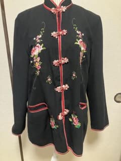 チャイナボタン 刺繍入り 長袖ジャケット ブラックのサムネイル