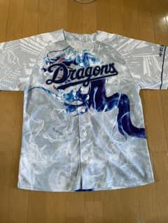 中日ドラゴンズ ユニフォームのサムネイル