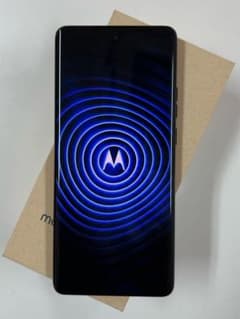 新品同様 motorola edge 40 256GB ブラック SIMフリーのサムネイル