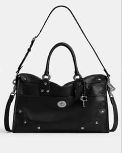 【COACH】新品未使用タグ付き.ライダーサッチェル38.ブラック coach 新作新品 ライダー サッチェルバッグ 38 - メルカリ