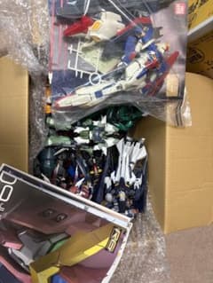 ガンプラ ジャンク品 パーツ取りのサムネイル