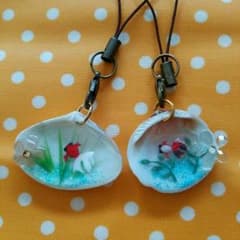 レジン 貝殻金魚ストラップ 2個のサムネイル