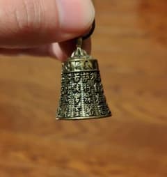 鐘 真鍮 ストラップ 鈴 アンティーク調 ミニチュア 縁起物 小物 魔除け 置物のサムネイル
