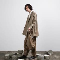 【完売品】Dulcamara 18aw よそいきオーバータックパンツ　ベージュのサムネイル