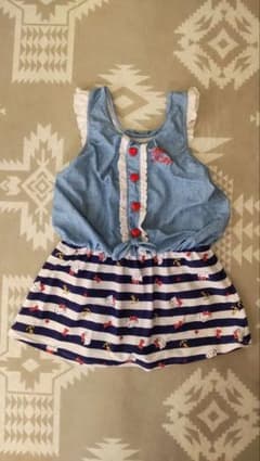 サンリオ　キティちゃん　水着　130cmのサムネイル