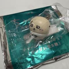 映画ちいかわ チャームミニフィギュア　ラッコのサムネイル