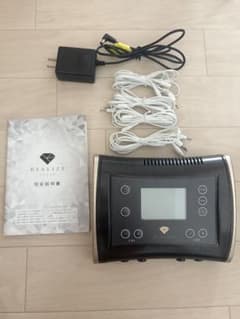 リアライズ REALIZE EMS 美顔器 動作確認済 Vスティック付 REALIZE リアライズ 本体 美容機器 - メルカリ
