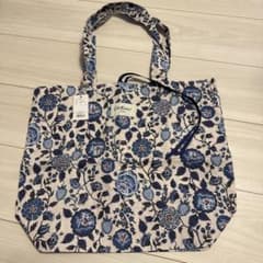 チ*ん様 Cath Kidston ストロベリーガーデン トートバッグのサムネイル