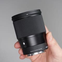 美品】SIGMA 16mm F1.4 DC DN (ソニー Eマウント用) - メルカリ